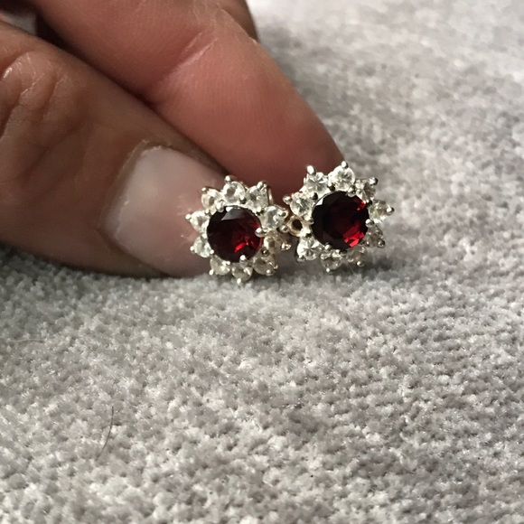 Stunning garnet earrings 2.00ctw - Picture 1 of 6